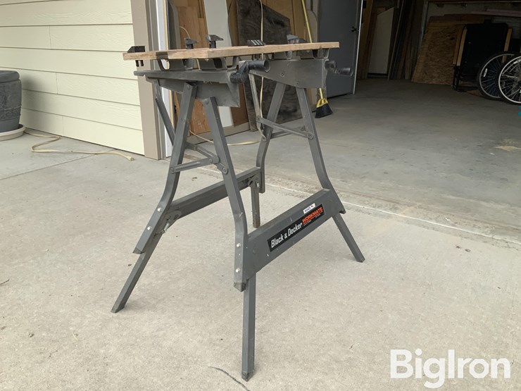 black-&-decker-dual-27"-work-center-image-3