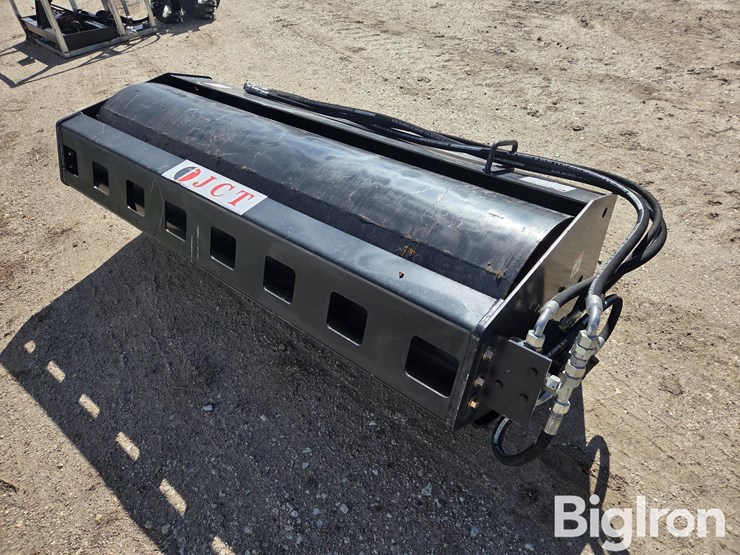 jct-vibratory-roller-skid-steer-attachment-image-1