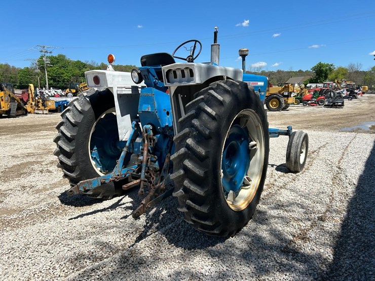 ford-5000-image-4