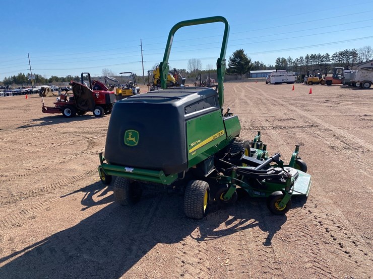 2014-john-deere-1600t-image-7