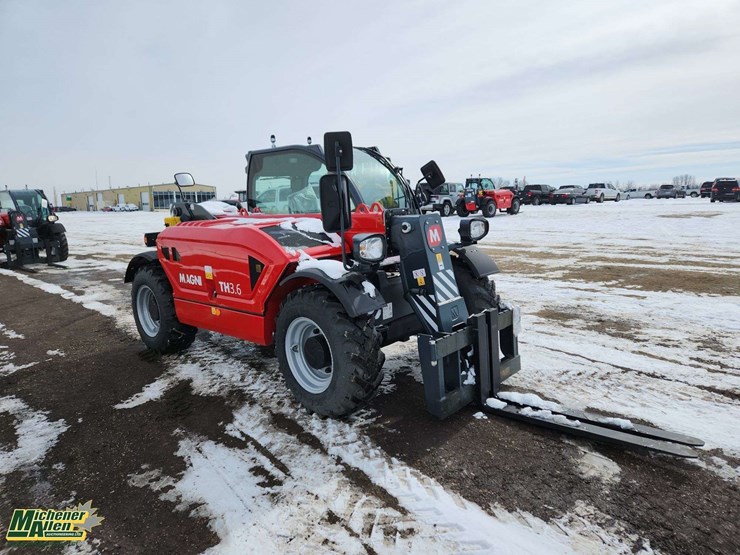 2025-magni-th-3.6-3000-kg-telehandlers-image-2
