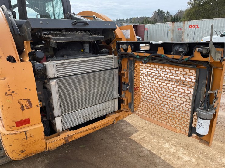 2012-case-tv380-image-23