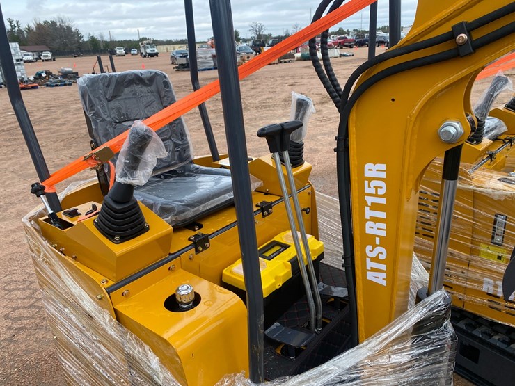 #5541-•-new-ats-rt15r-mini-excavator-image-6