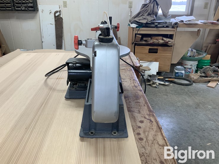 performax-90223-scroll-saw-image-6