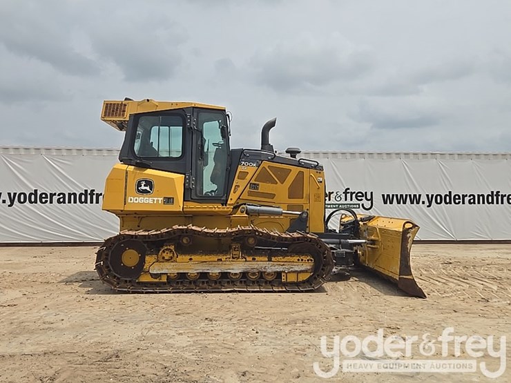 2019-deere-700k-lgp-image-6
