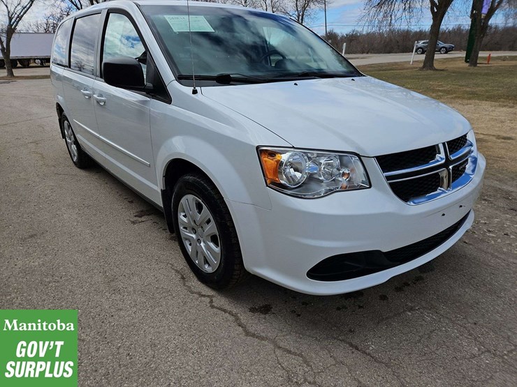 2014-dodge-grand-caravan-image-5