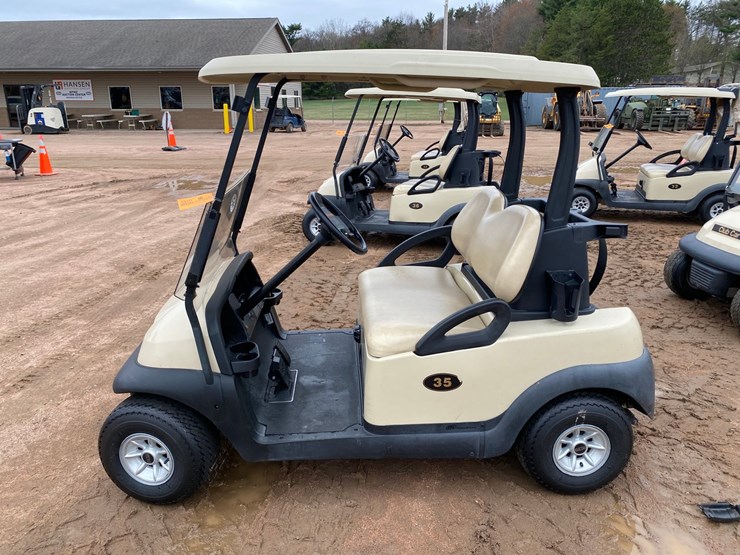 #1585-•-club-car-electric-golf-cart-with-charger-image-11