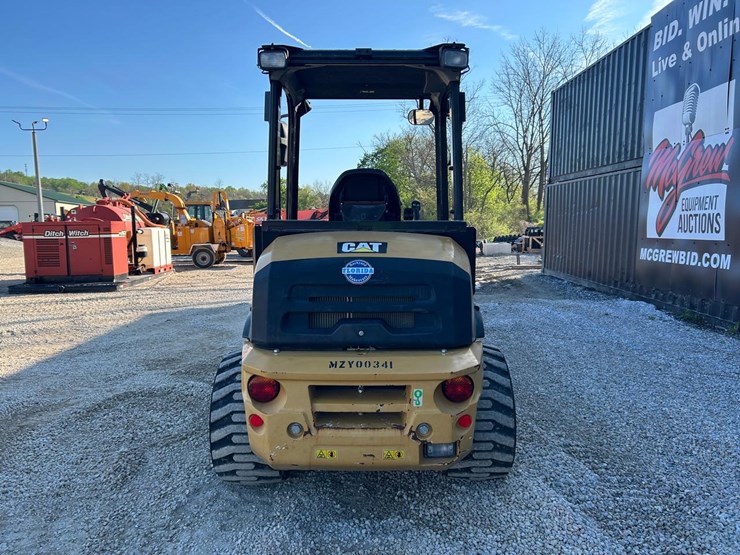 2019-caterpillar-903d-image-3