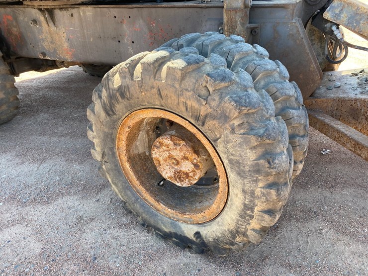 1996-akerman-ew200-image-19