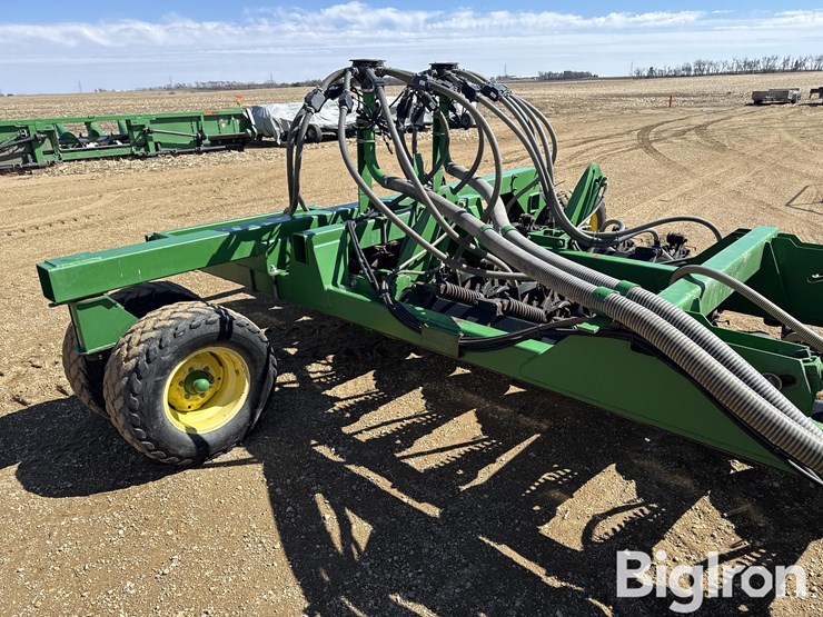 2001-john-deere-1860-image-16