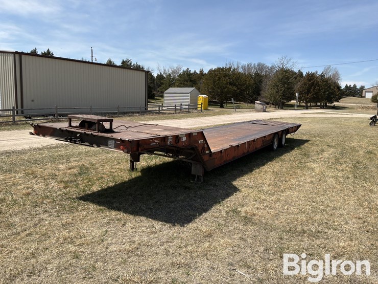 1975-muv-all-lowboy-image-1
