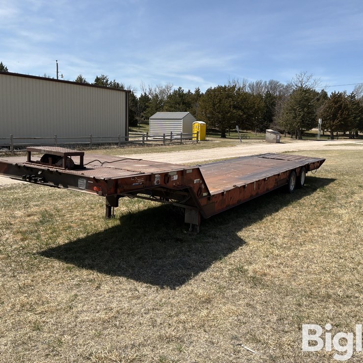 1975 MUV-ALL LOWBOY