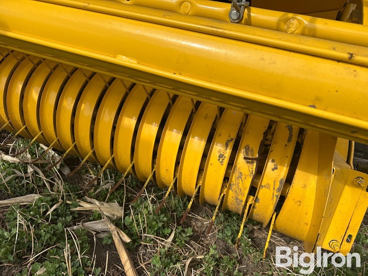 2022-new-holland-roll-belt-560-image-11