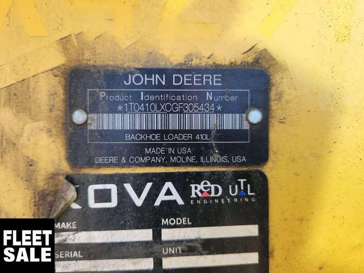 2017-deere-410l-image-10