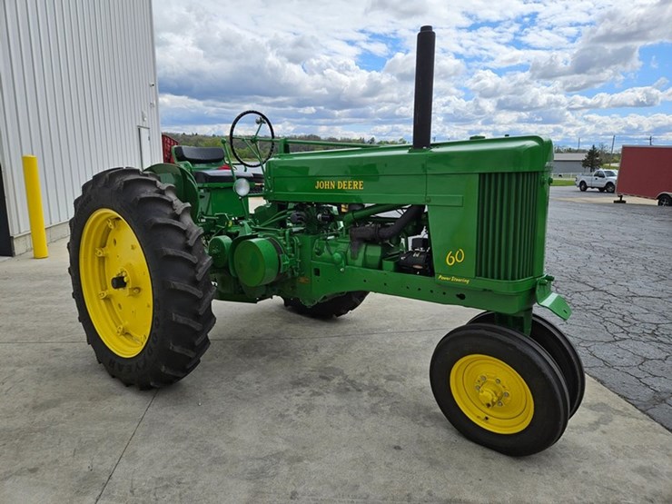 1955-john-deere-60-image-7