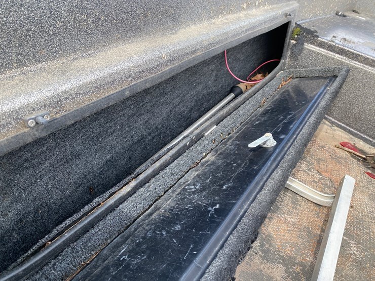 #1577-•-1987-15'-astroglass-boat-(has-registration-card)-image-22