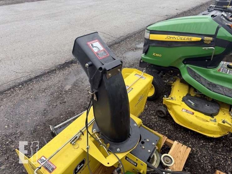 2011-john-deere-x360-image-28