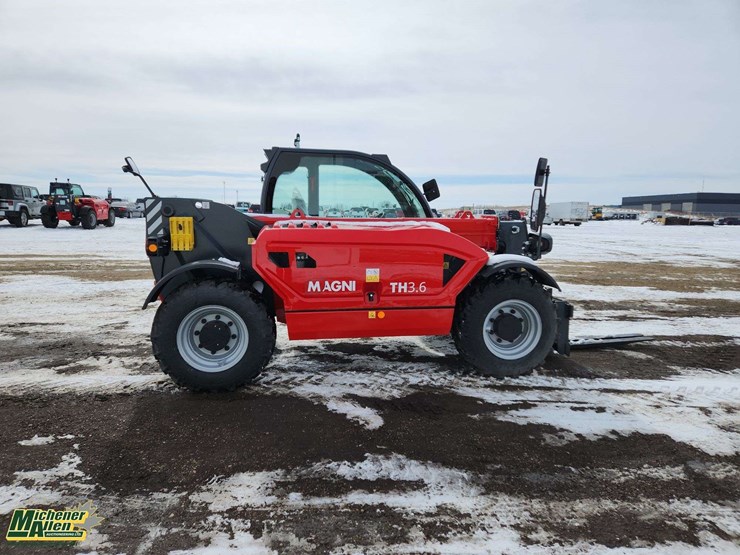 2025-magni-th-3.6-3000-kg-telehandlers-image-19
