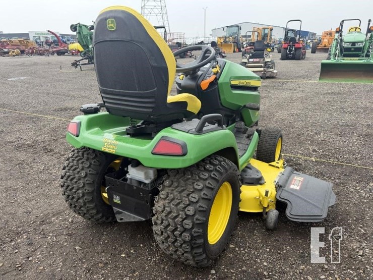 2021-john-deere-x590-image-3