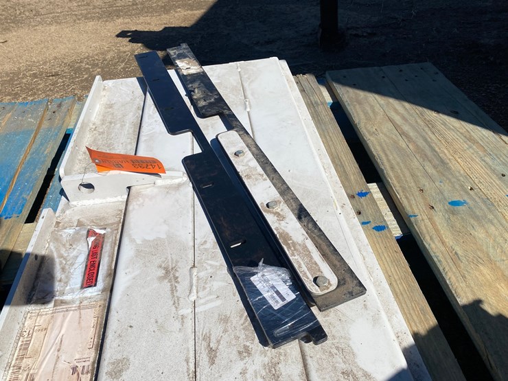 kuhn-knight-8132-image-7