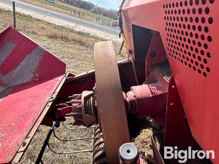 1998-case-ih-8590-image-10