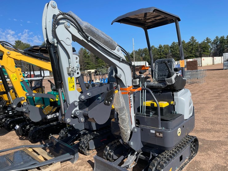 #5545-•-ats-me18-mini-excavator-image-11