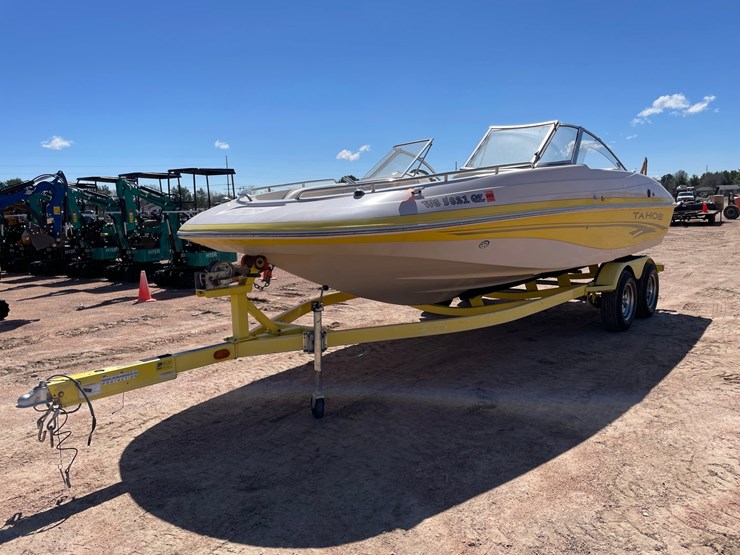 #1572-•-2005-tahoe-204-boat-(has-wi-title)-image-1