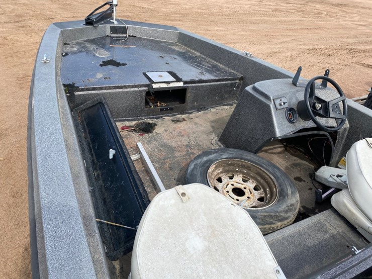 #1577-•-1987-15'-astroglass-boat-(has-registration-card)-image-21