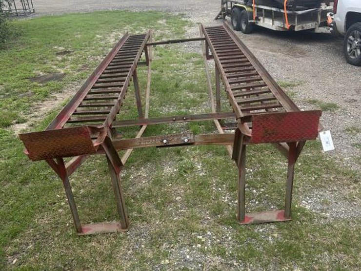 #32-•-showcase-ramp-18ft-x-6ft-x-3.4ft-image-2