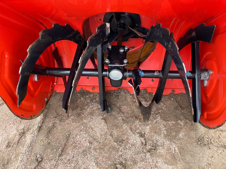 #1542-•-ariens-st28-dle-snowblower-image-12