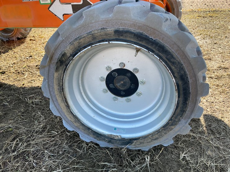 2008-jlg-m600j-image-30