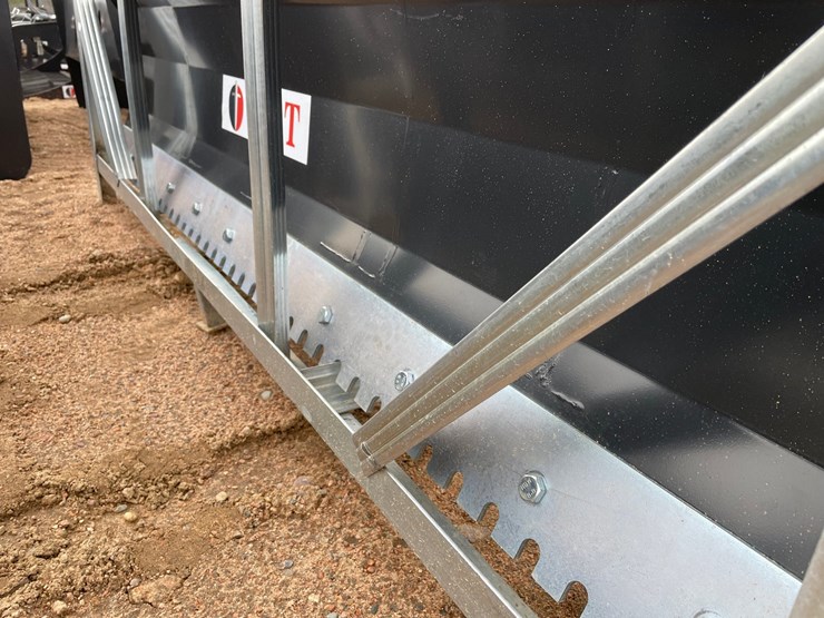 #4123-•-jct-84"-hydraulic-dozer-blade-image-10
