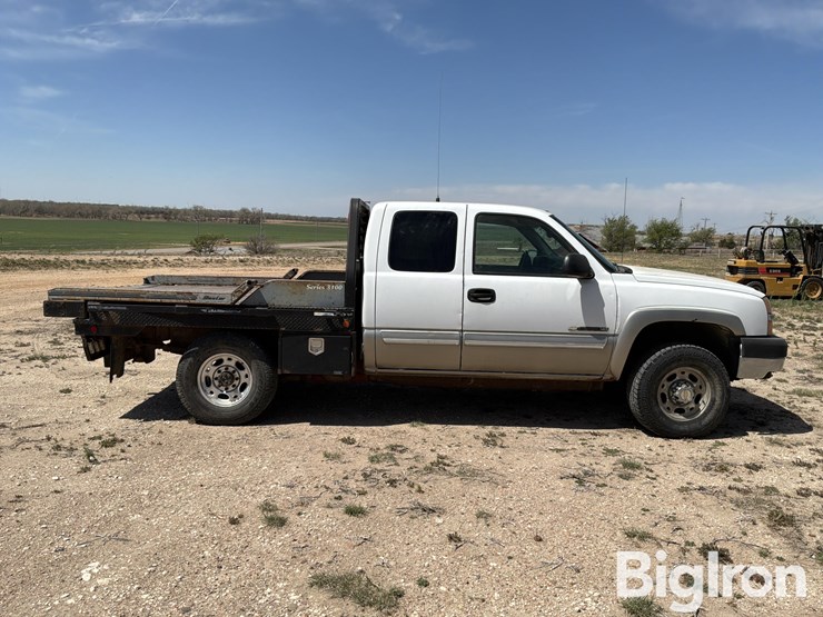 2003-chevrolet-silverado-2500-image-4