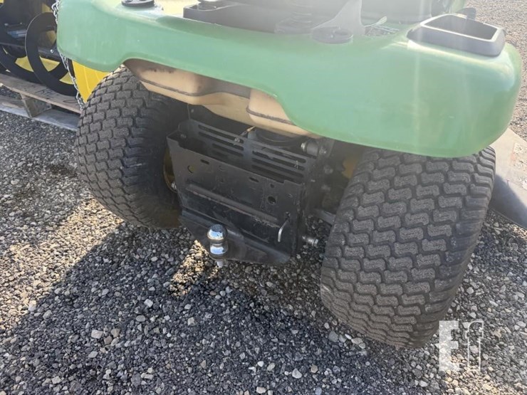 john-deere-x300-image-12