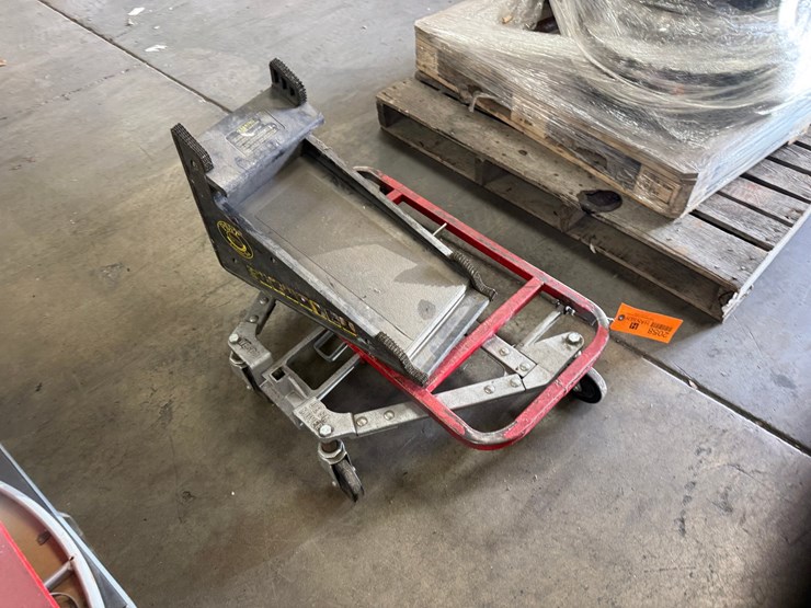#2058-•-desk-mover-image-2
