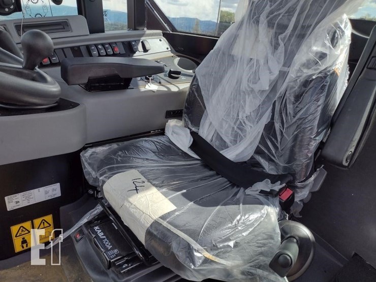 jcb-409-image-14