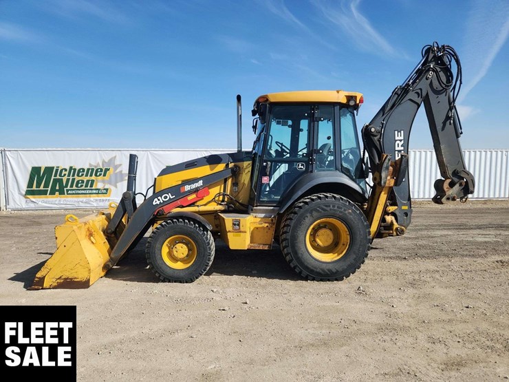 2016-deere-410l-image-7