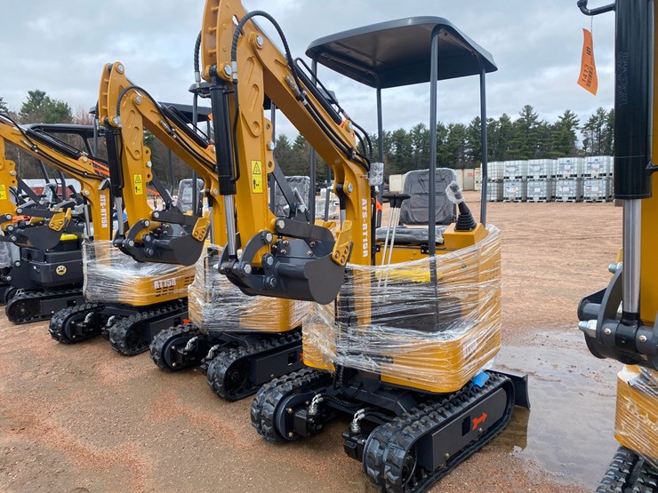 #5540-•-new-ats-rt15r-mini-excavator-image-1