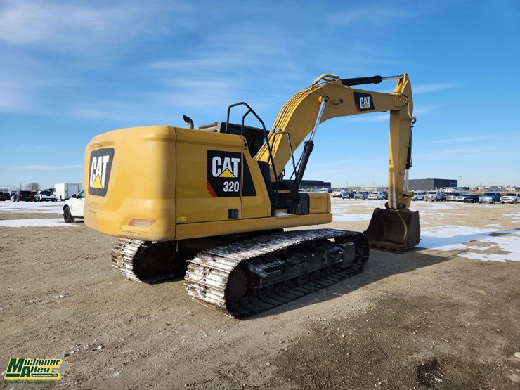 2019-caterpillar-320-image-4