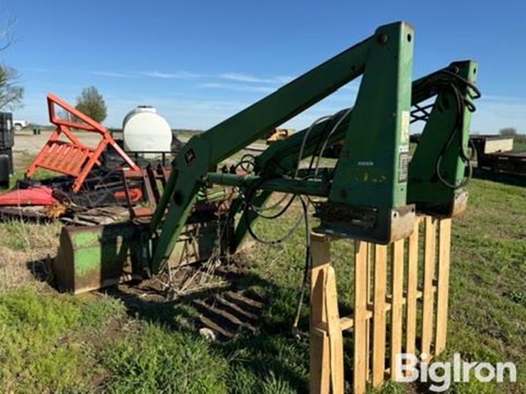 john-deere-158-image-7