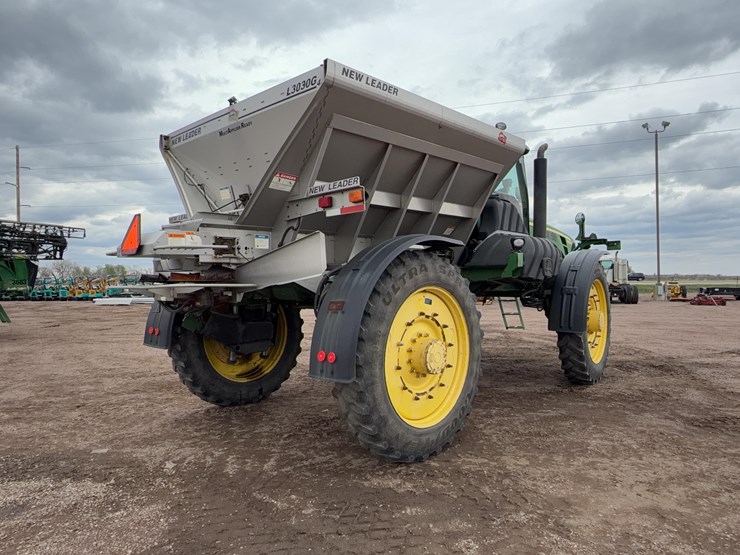 john-deere-4930-image-5