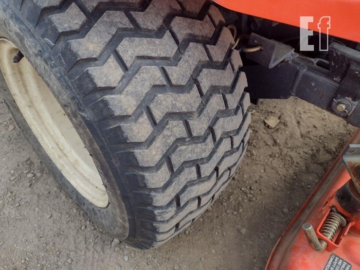 kubota-f2560-image-21