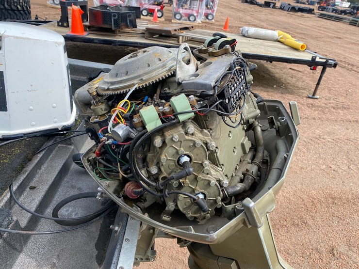 #1577-•-1987-15'-astroglass-boat-(has-registration-card)-image-32