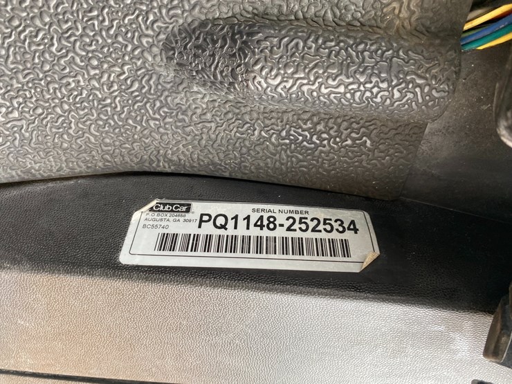 #1584-•-club-car-electric-golf-cart-with-charger-image-22