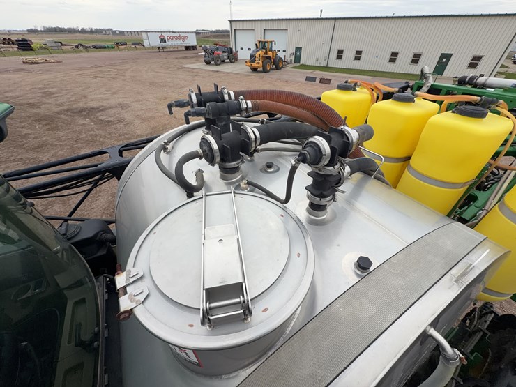 2013-john-deere-4940-image-46