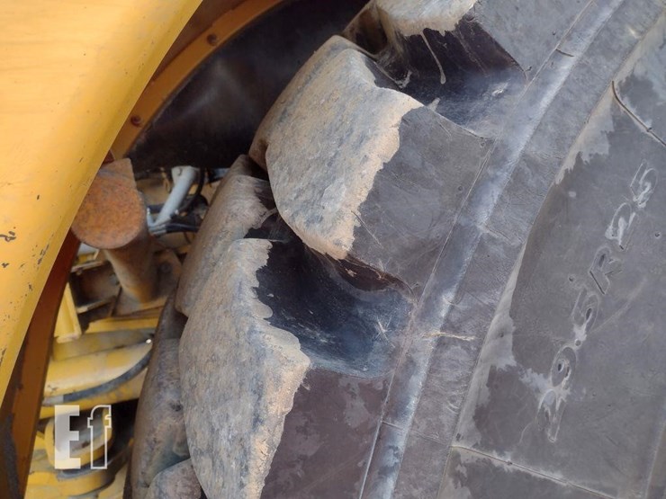 2007-caterpillar-740-image-27