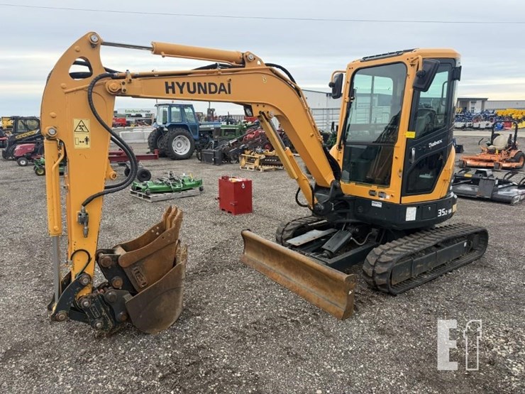 hyundai-robex-35z-9a-image-1
