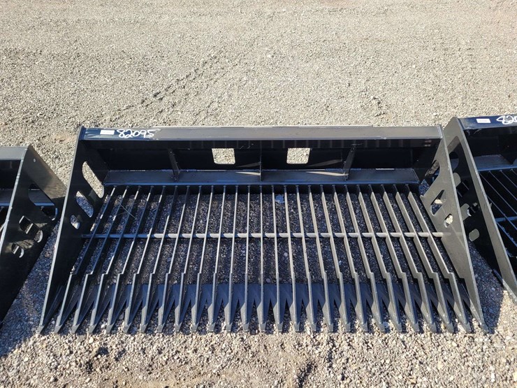 wolverine-sb72-sliding-loader-sieve-shovel-image-1