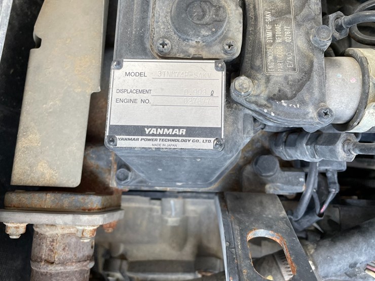 #1625-•-kawasaki-mule-pro-dxt-diesel-utv-image-32