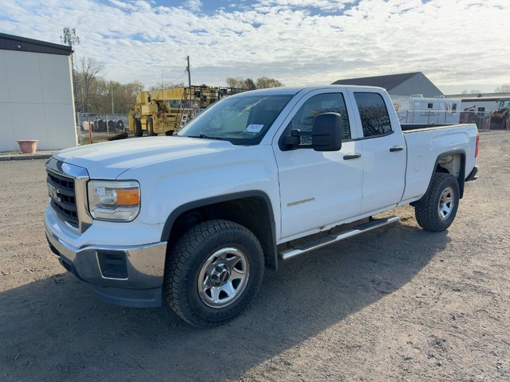 2014-gmc-sierra-1500-image-1